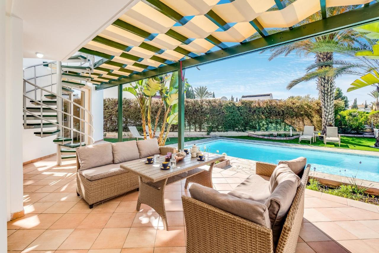 Villa Poseidon Gardens By Ezoria Villas Larnaca Buitenkant foto